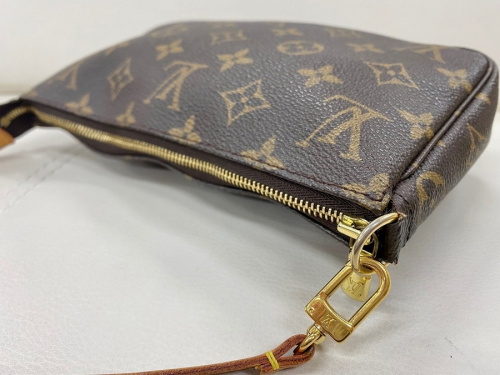 LOUIS VUITTON(ルイヴィトン)のポシェット･アクセソワール