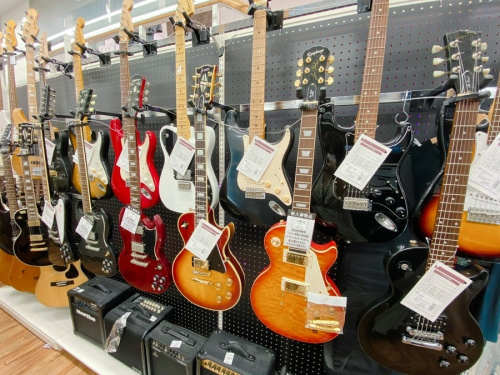 中古ギター 市川の中古楽器 市川