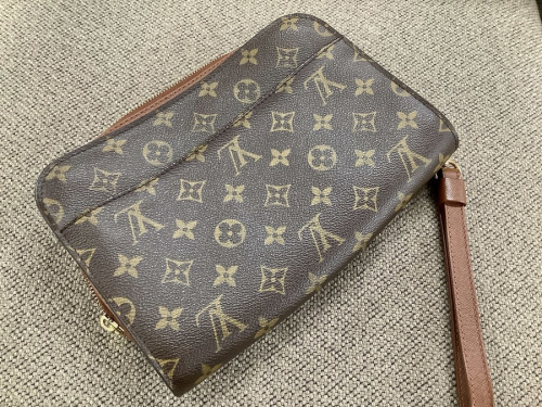 LOUIS VUITTON ルイヴィトン 市川のモノグラム 市川