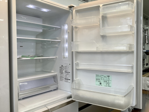 生活家電の5ドア冷蔵庫