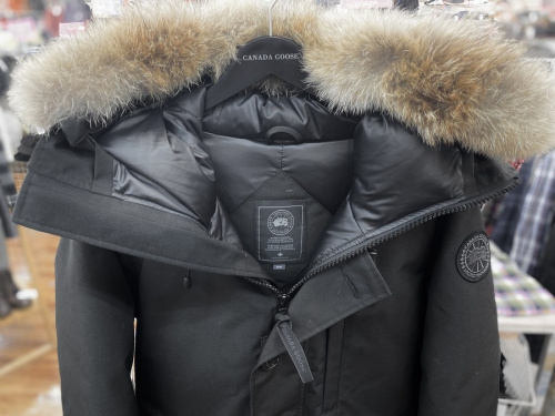 Chateau Parka Black Labelのダウンパーカ