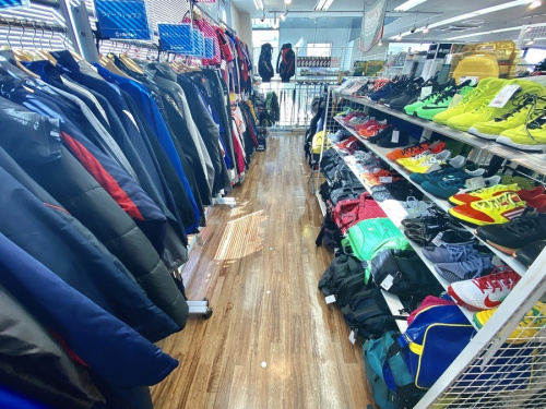 キャンプ用品のスポーツ用品