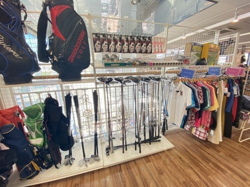 スポーツ用品のスノボ