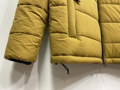 トランゴパーカーの中綿ジャケット