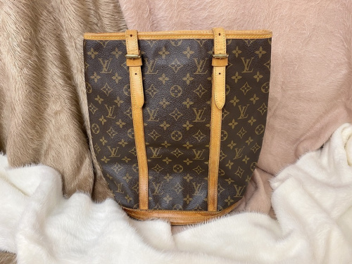 バッグのLOUIS VUITTON