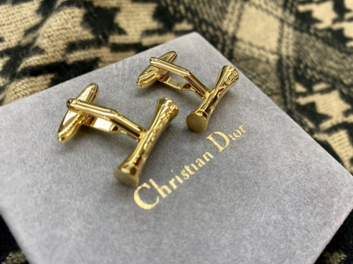 カフスのChristian Dior