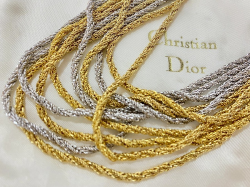 ブランド・ラグジュアリーのアクセサリー