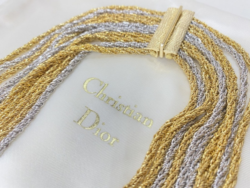 ネックレスのChristian Dior