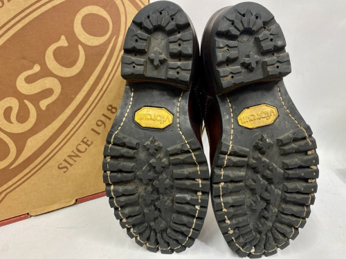 レースアップブーツ