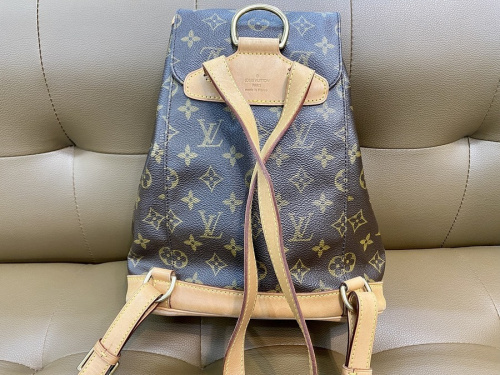 モンスリMMのLOUIS VUITTON