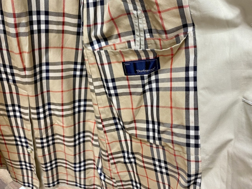 バーバリーズのステンカラーコート