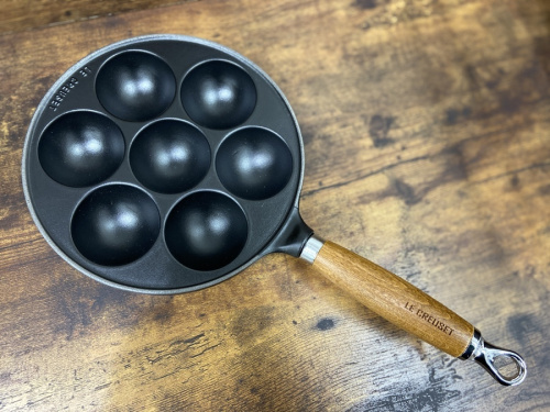 ルクルーゼのドーナツパン