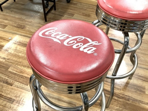 家具のスツール
