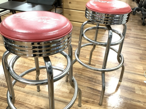 スツールのCocaCola（コカコーラ）