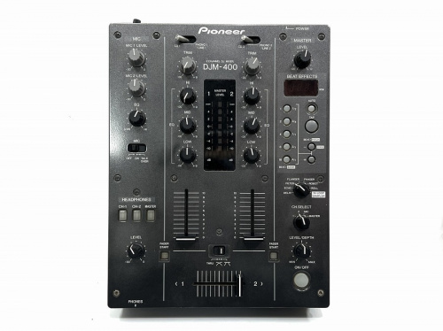 DJミキサーのPioneer