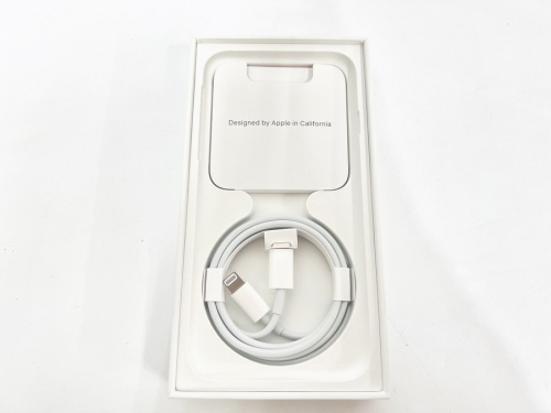 アイフォンのApple製品