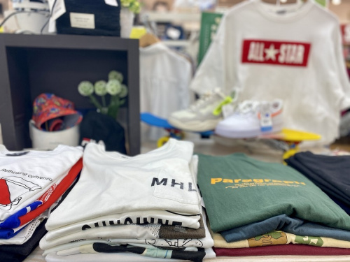 メンズファッションのアロハシャツ