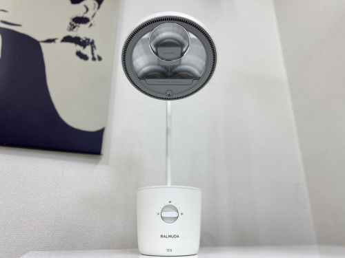 デスクスタンドのLEDランタン