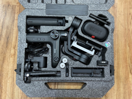 スタビライザーのZHIYUN