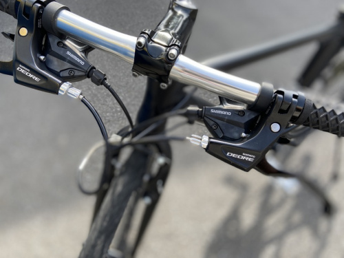 クロスバイクのFUJI　フジ