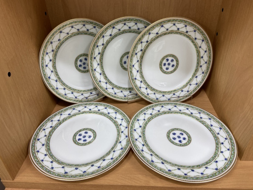 プレートセットのRAYNAUD Limoges(レイノーリモージュ)