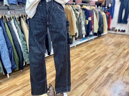 ボトムスのVANSON