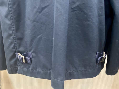 ブルゾン