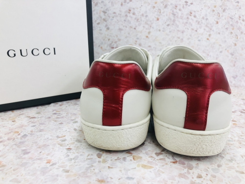 GUCCIのグッチ