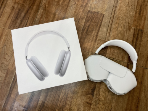 オーディオ機器のAir Pods MAX