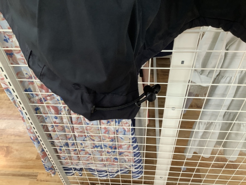 ナイロンジャケット