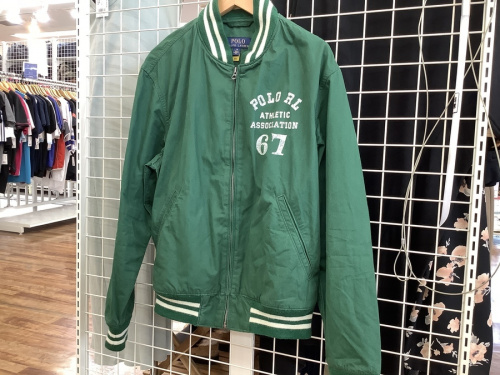 メンズファッションの半袖シャツ