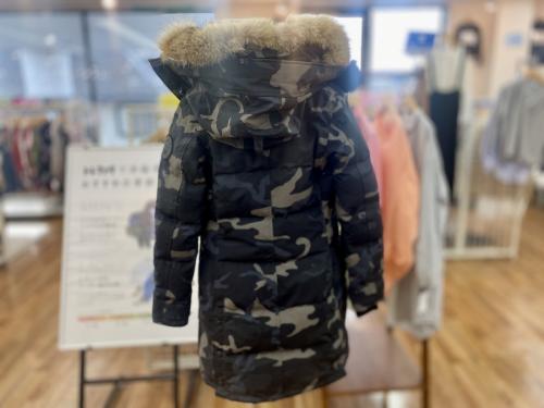 カナダグースのダウンコート