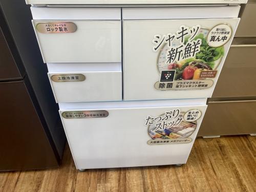 シャープの5ドア冷蔵庫