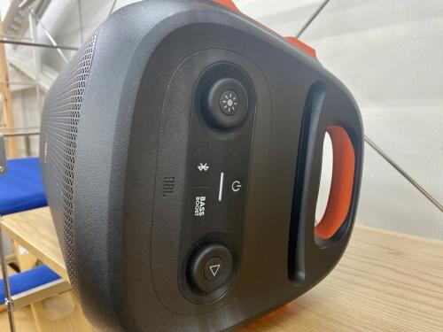 JBL