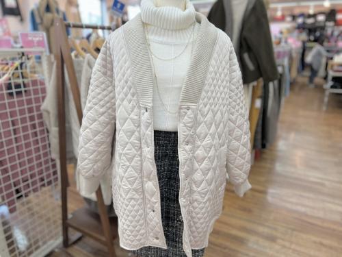 コートのayane