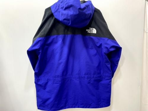 ノースフェイスのマウンテンジャケット