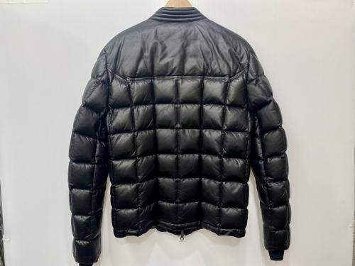 MONCLERのダウンジャケット