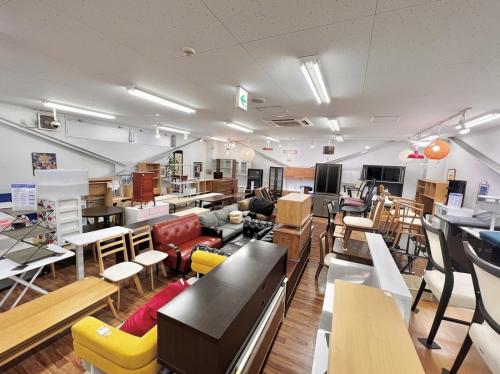 3人掛けソファの英国家具