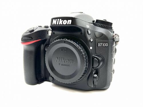 一眼レフカメラのNikon
