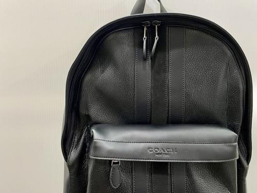 レザーリュックのCOACH