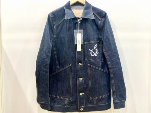 ジャケットのsulvam