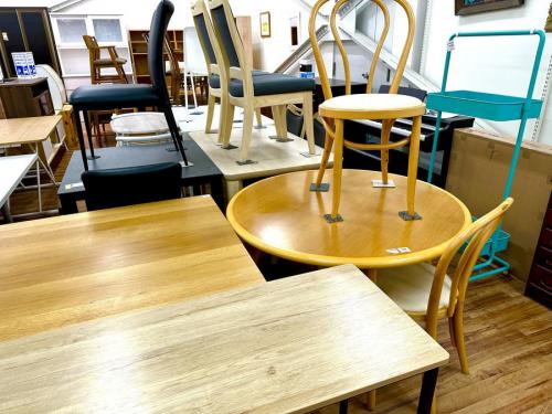 カリモクの中古家具