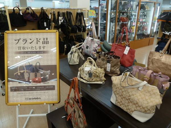 ダンヒル　パイロットバッグ 男の憧れ。dunhill（ダンヒル）のパイロットケースが入荷しま
