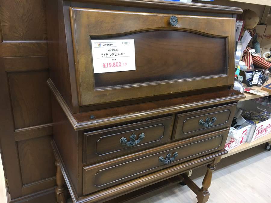 D31　美品　カリモク ライティング ビューロー karimoku（カリモク）のライティングビューローが入荷しました