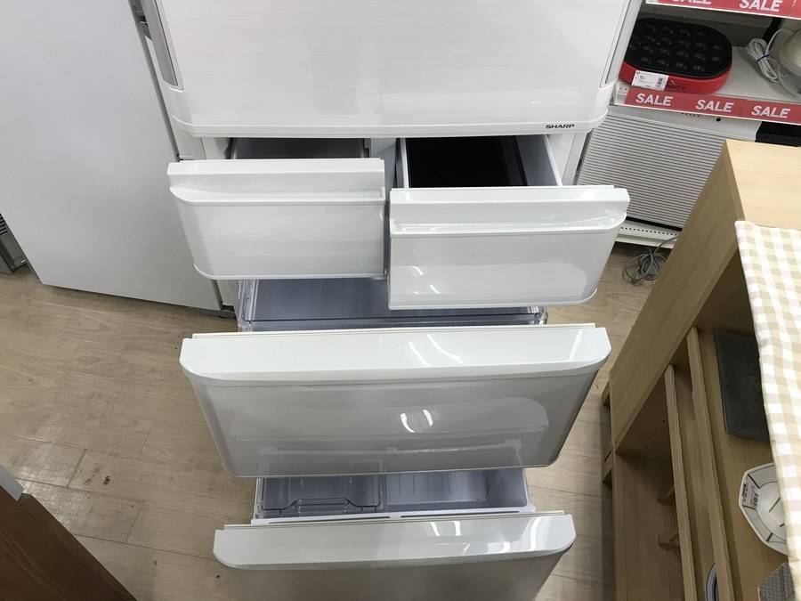 SHARP(シャープ)の5ドア冷蔵庫「SJ-PW42Y-S」をご紹介！｜2018年03月21