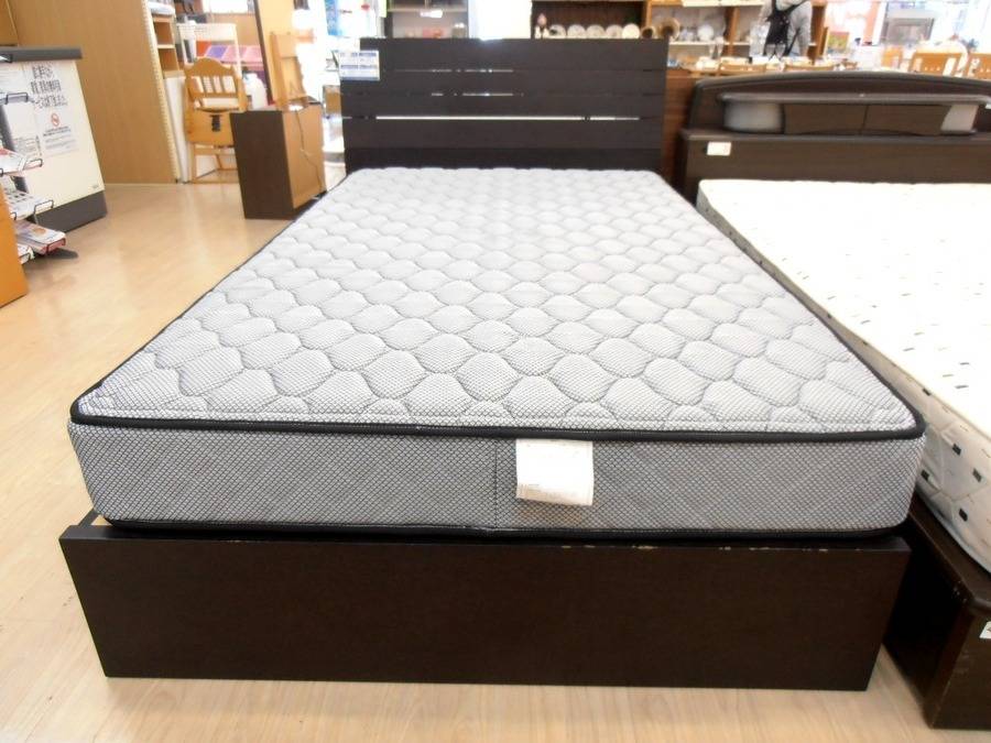ニトリのセミダブルベッド フェルザⅡマットレスです！（大容量