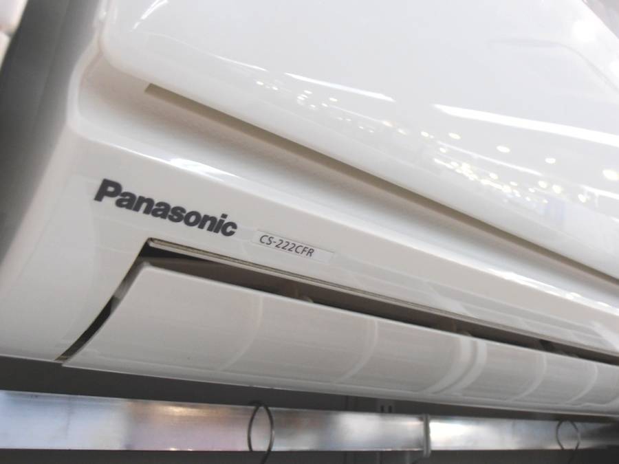 Panasonic(パナソニック)のエアコン「CS-222CFR-W」が入荷しま