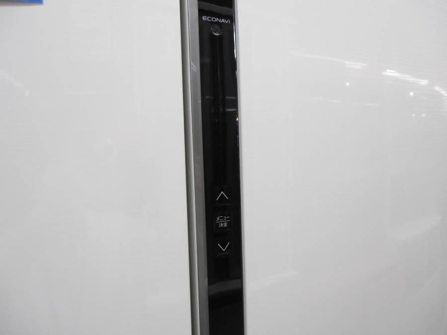 Panasonic(パナソニック)の451L 6ドア冷蔵庫「NR-FV45S2-W」をご