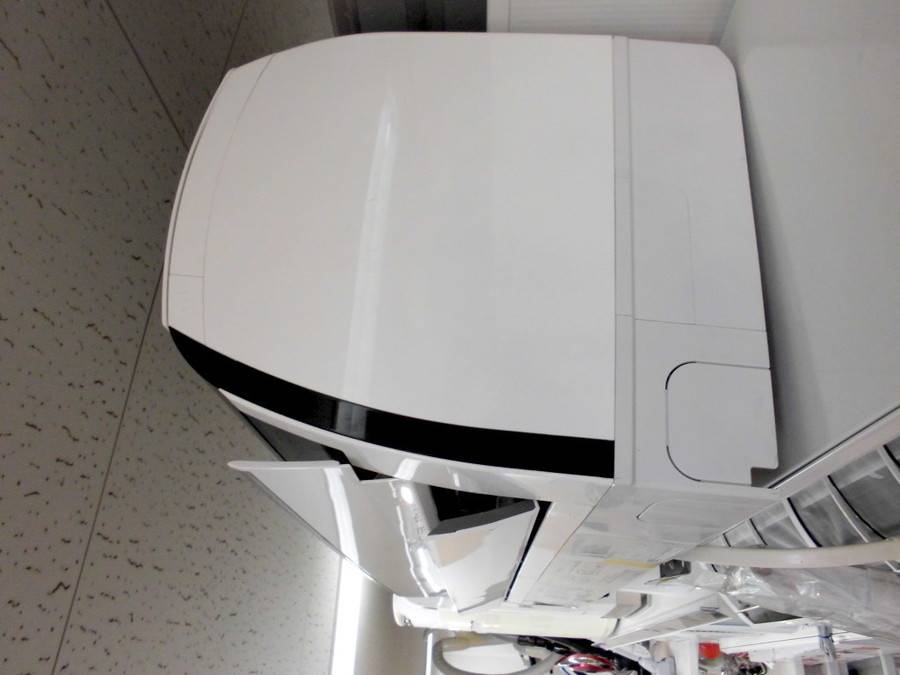 HITACHI(日立)のエアコン「RAS-Z40D2」が入荷しました！｜2018年