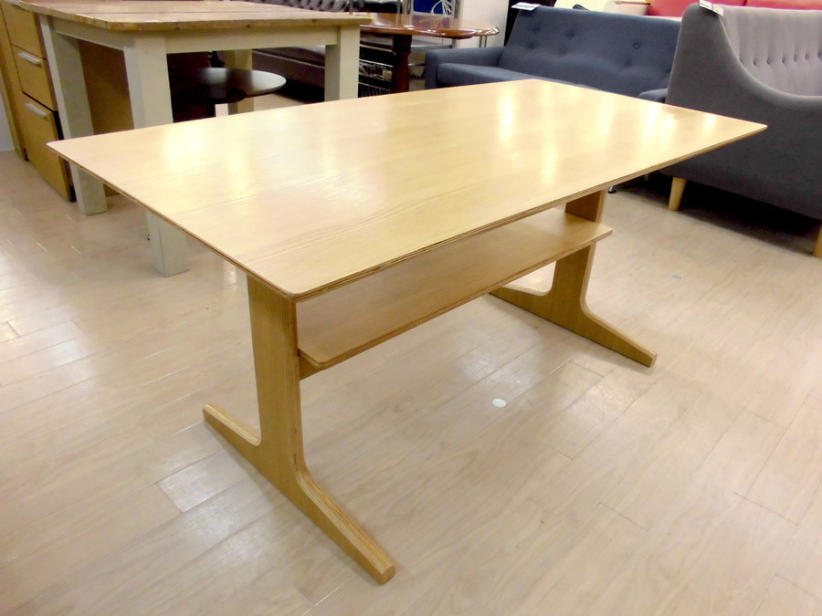 無印良品(むじるしりょうひん)のダイニングテーブルをご紹介！｜2019年